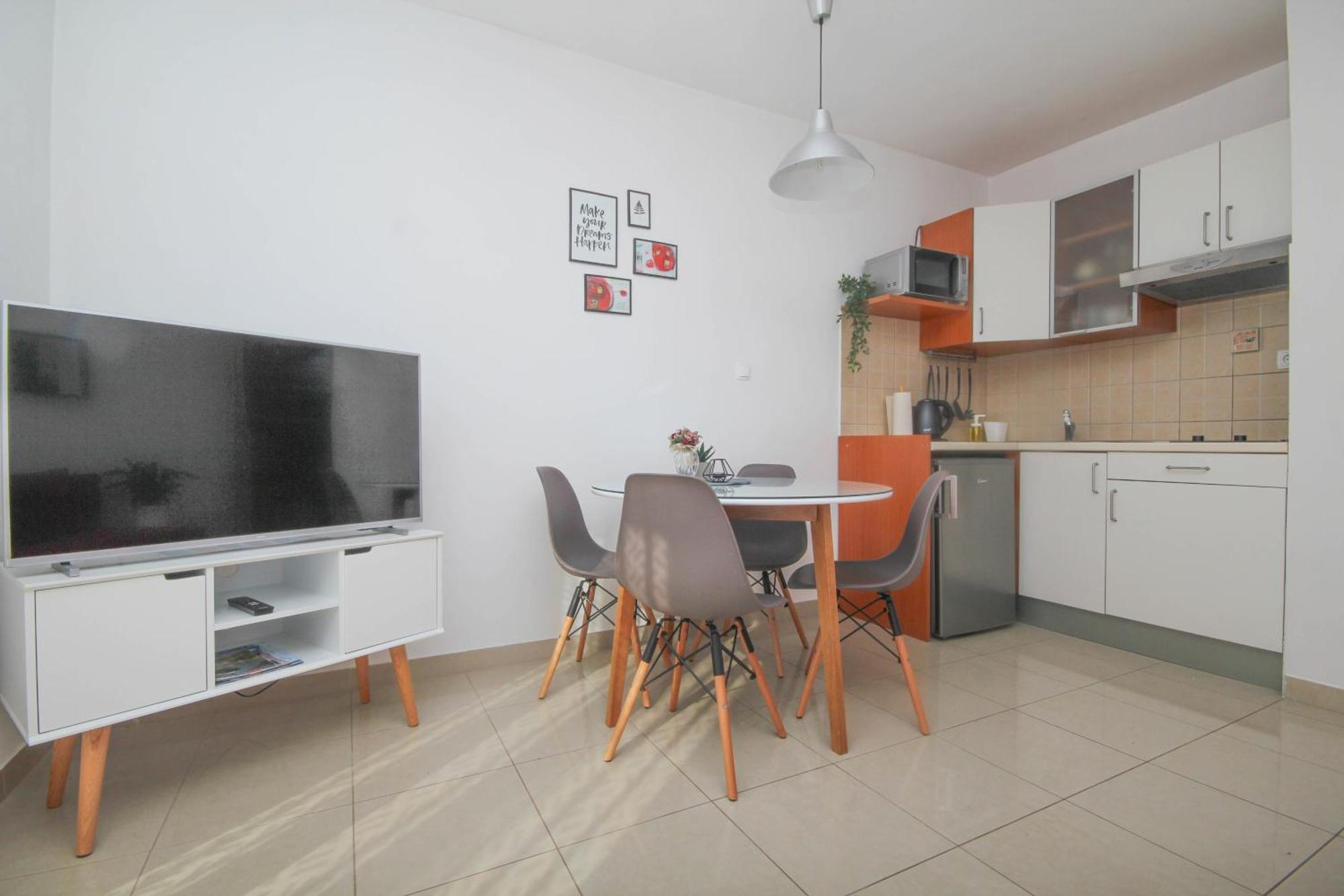 Family Petrov Apartments Vodice Rom bilde