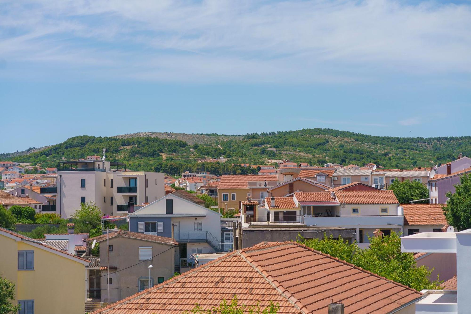 Family Petrov Apartments Vodice Eksteriør bilde